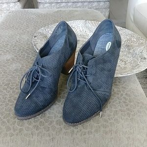 Women's Shoes